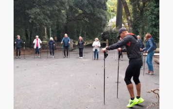 MARCHE NORDIQUE AVEC JORDAN